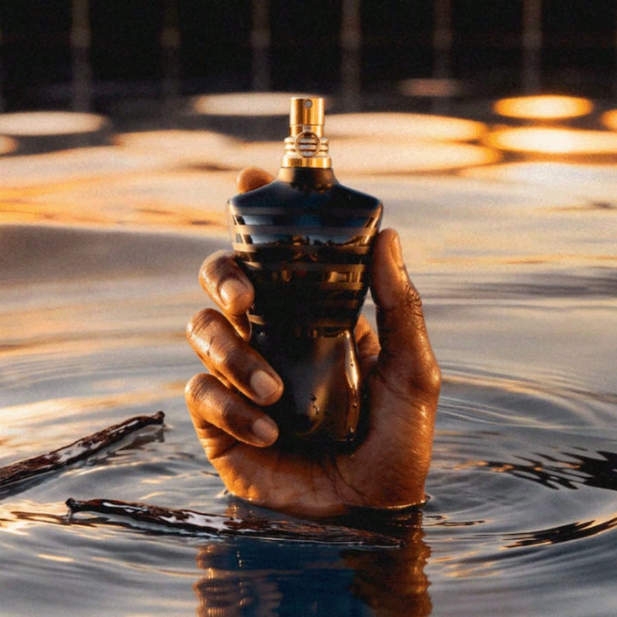Jean Paul Gaultier Le Male Le  - Perfume Fragrance Jean Paul Gaultier Le Male recensie en prijs